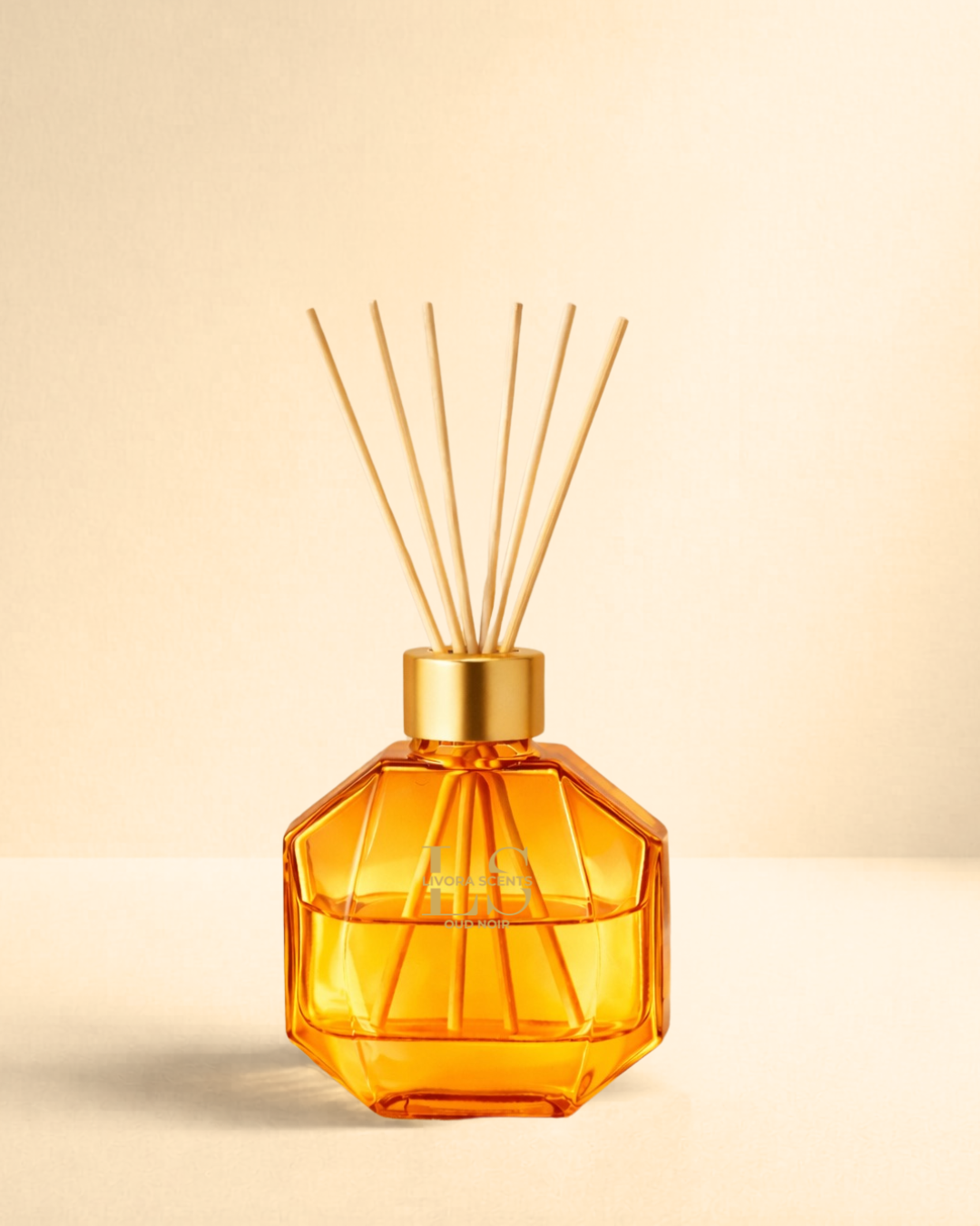 Livora Scents Oud Noir 100ml Reed Diffuser and Candle Gift Set luxury home fragrance Egypt