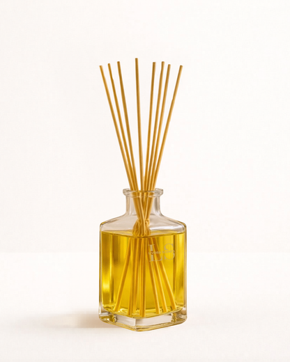 Livora Scents Vanilla Silk Gift Box 250ml luxury reed diffuser home fragrance Egypt